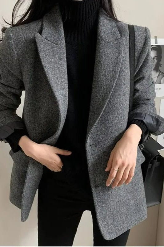 Oversized Blazer with Notched Collar and Textured Surface - Grey