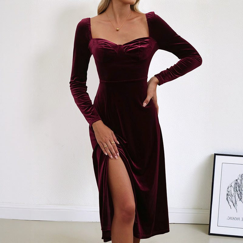 Velvet A-Line Midi Dress with Sweetheart Neck and Long Sleeves
