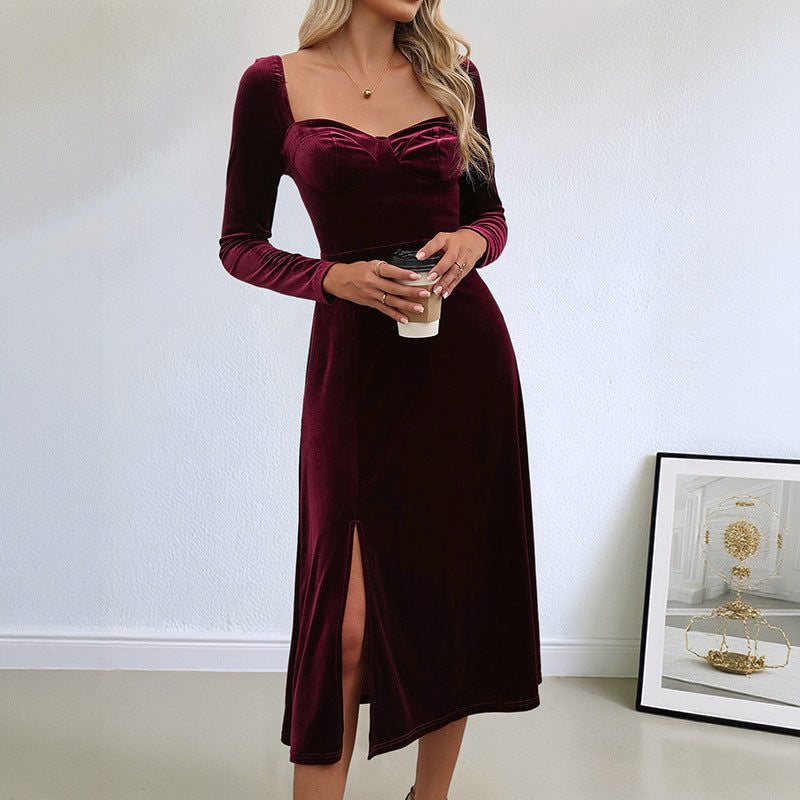 Velvet A-Line Midi Dress with Sweetheart Neck and Long Sleeves